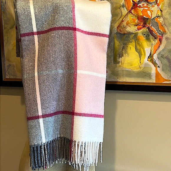 Alicia Adams Alpaca Other - Alicia Adams 100% baby alpaca blanket